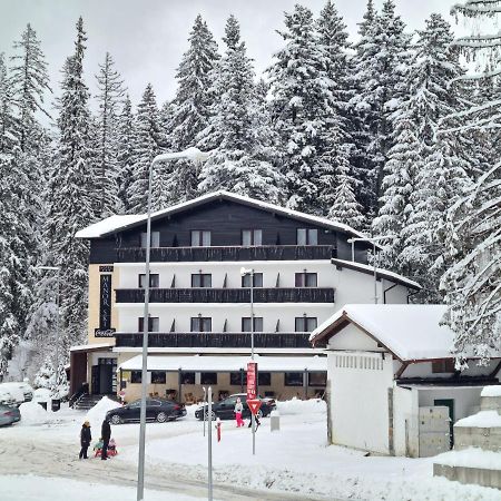Manor Ski Hotel Predeal Exterior photo